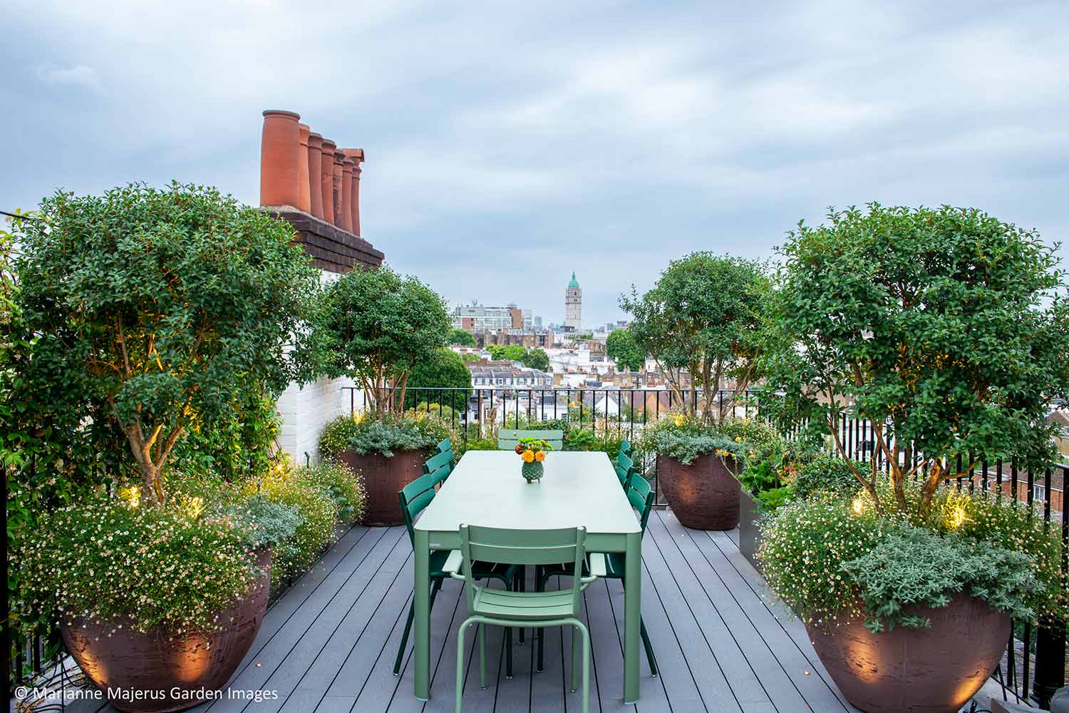 Kensington Roof Terrace designed by Maïtanne Hunt