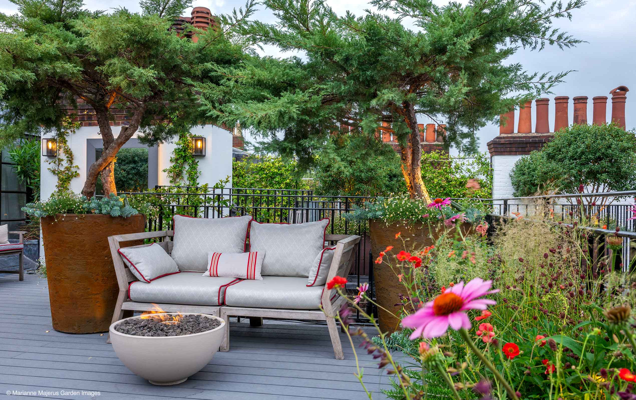 Kensington Roof Terrace designed by Maïtanne Hunt