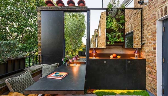 Notting Hill Terrace design, build and planting by Maïtanne Hunt